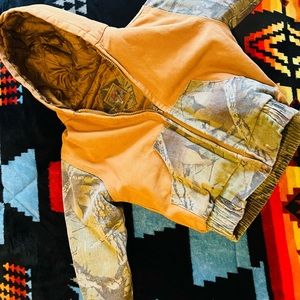 Camo kid jacket 4t like new